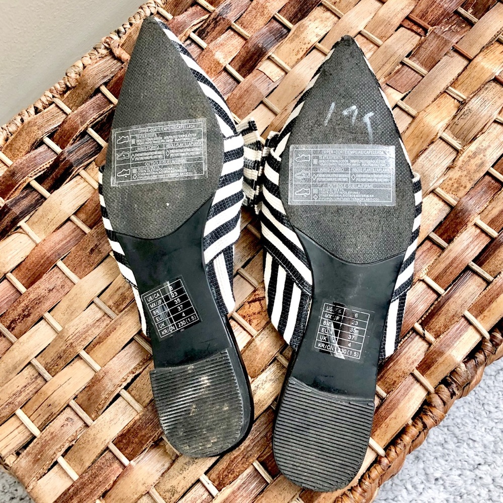 NWOT Forever 21 Parisian Bow Slides - Picture 5 of 5